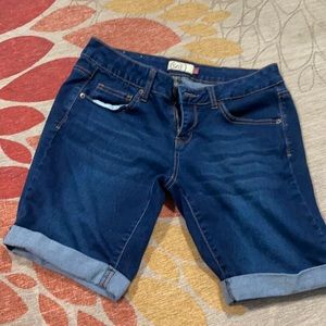 Size 9 Jean Shorts - 8” Inseam
